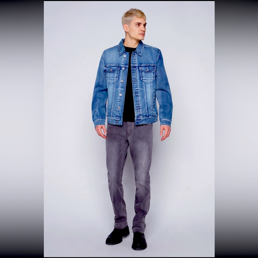 Slim Fit Classic Trucker Jean Jacket - Snow Wash. - Picture 1 of 3